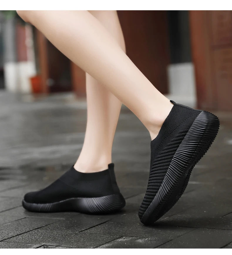 Summer Fashion Women Shoes Soft Outdoor Sneakers Lightweight Comfortable Women