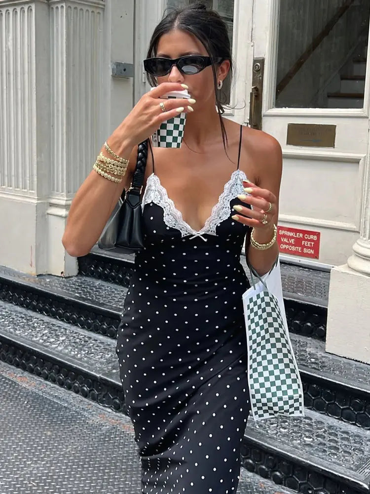 Tossy Lace V-Neck Patchwork Maxi Dress